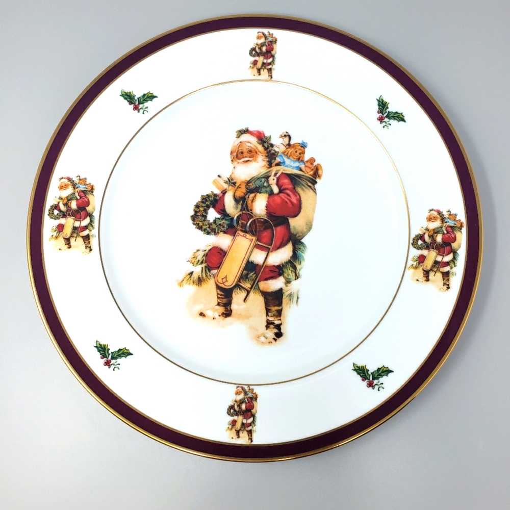 Woodmere China Christmas Collector's Plate